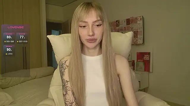 Lunainnk online show from March 2026 02:37:01 AM