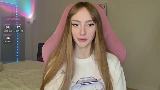 Lunainnk online show from September 2025 01:17:01 AM