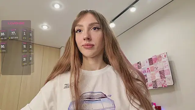 Lunainnk online show from September 2025 02:10:01 AM