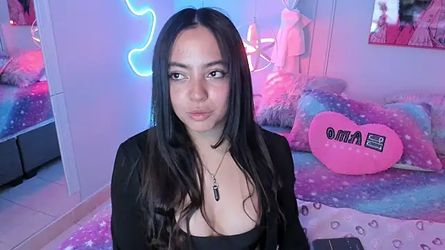 Lara Rouss  online show from September 2025 04:17:02 AM