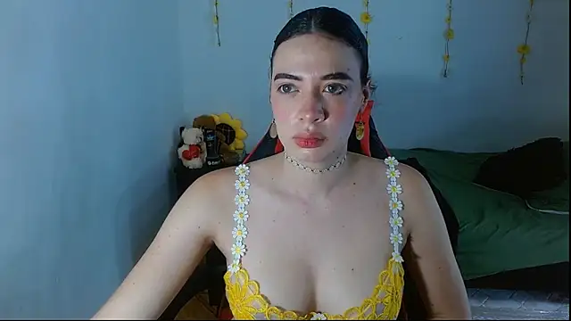 sajecrismaa online show from May 2026 08:16:01 PM