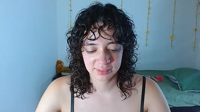 sajecrismaa online show from February 2026 09:25:02 PM