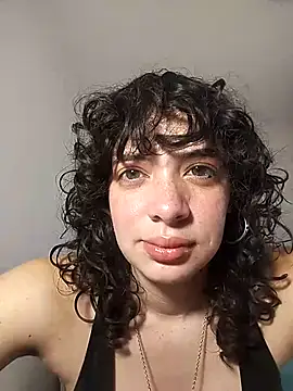 sajecrismaa online show from April 2026 06:00:02 PM