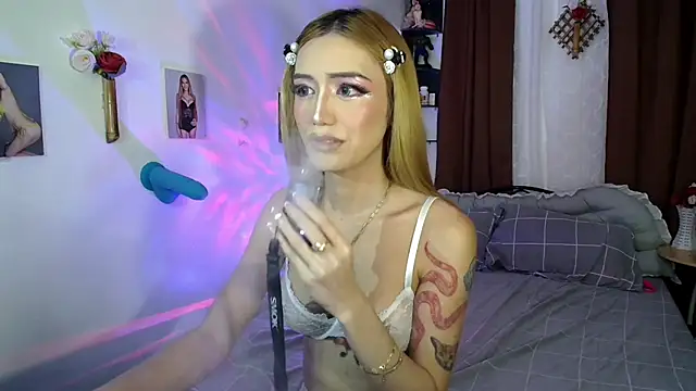 Snapshot of StickyCUMGoddess_xx chatting on September 2025 06:26:02 PM StickyCUMGoddess xx online show from September 2025 06:26:02 PM