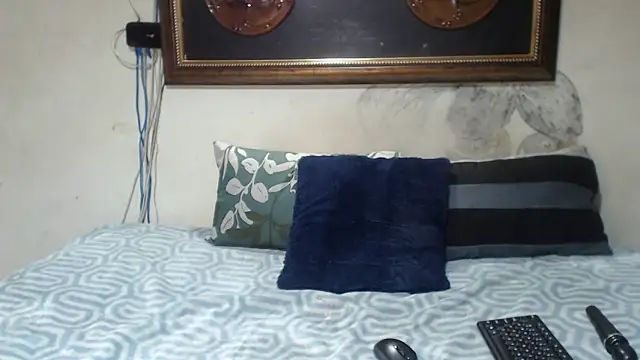 Snapshot of SexyyRedxxx chatting on October 2025 09:23:02 PM SexyyRedxxx online show from October 2025 09:23:02 PM