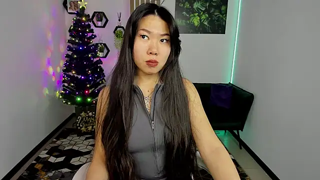 LunaPurrr online show from December 2025 11:37:02 PM