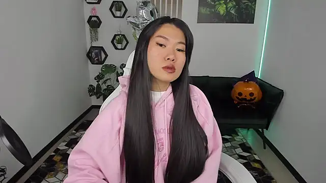 LunaPurrr online show from October 2025 02:19:01 AM