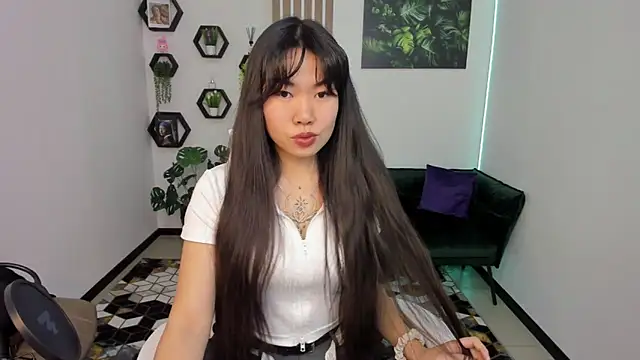 LunaPurrr online show from November 2025 02:26:01 AM