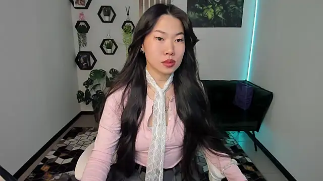 LunaPurrr online show from November 2025 01:10:02 AM