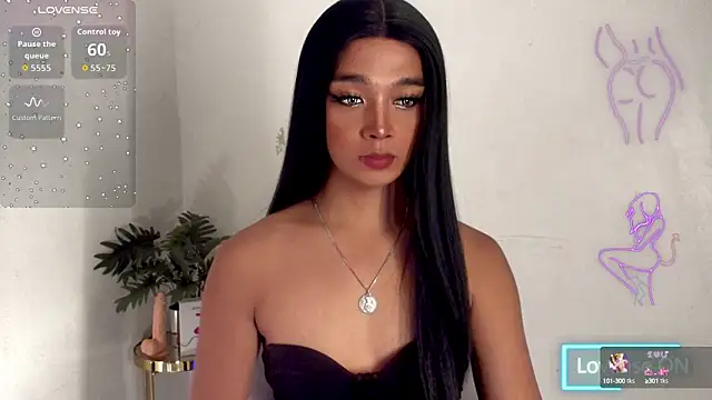 Snapshot of TrinityFucksYou chatting on September 2025 02:41:02 PM TrinityFucksYou online show from September 2025 02:41:02 PM