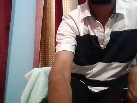 creativecommin online show from October 2025 07:35:02 PM