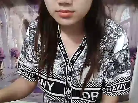 Linda-24 online show from January 2026 10:47:01 PM