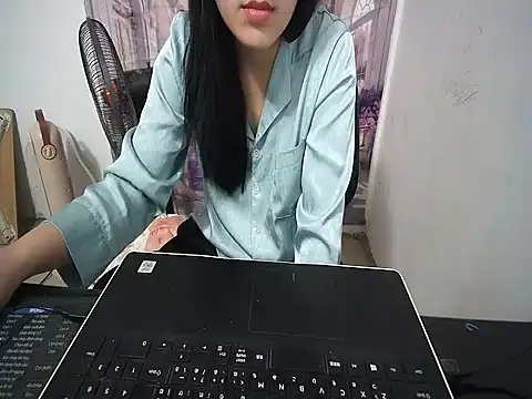 Linda-24 online show from March 2026 02:55:01 PM