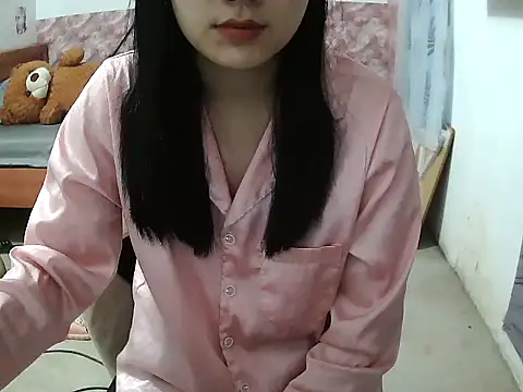 Linda-24 online show from February 2026 06:07:02 PM