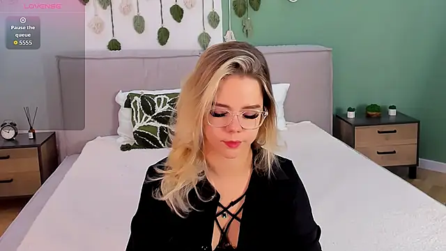 PrincessSlay online show from October 2025 05:42:02 AM