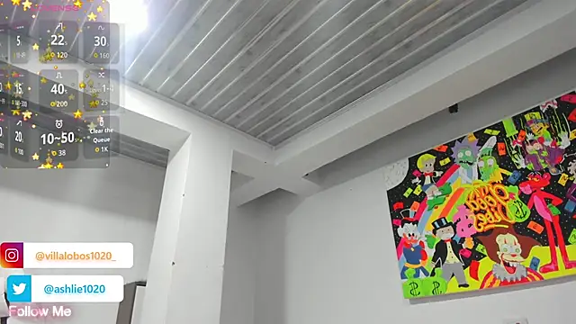 MiaVillalobos online show from November 2025 02:01:02 AM