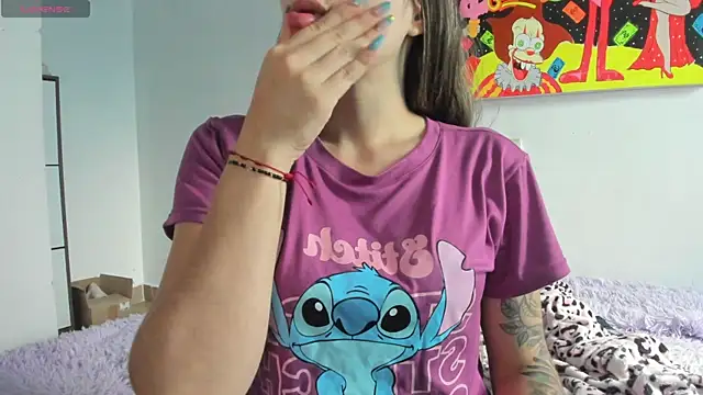 MiaVillalobos online show from December 2025 09:50:02 PM