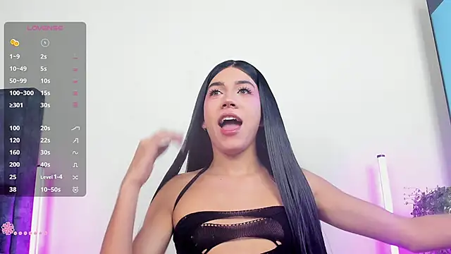 KristallSwan online show from May 2026 08:06:02 PM