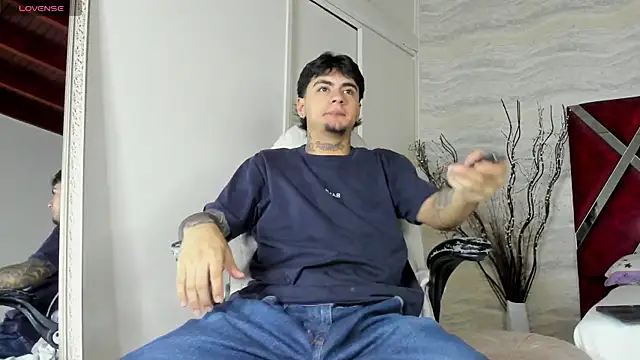 JamesDeker online show from September 2025 08:37:01 PM