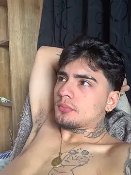 JamesDeker online show from November 2025 12:37:01 PM