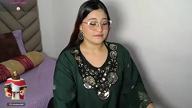 heluejamil online show from October 2025 12:37:02 PM