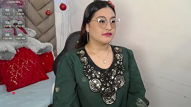 heluejamil online show from December 2025 07:37:01 PM