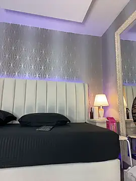 Mia-Medina online show from July 2026 07:54:01 PM