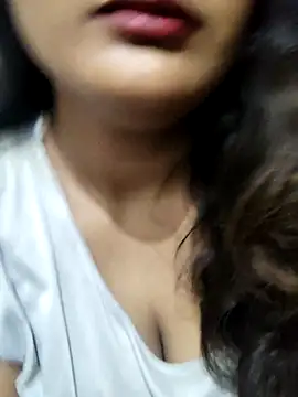 Cute pinkii online show from October 2025 08:05:01 PM