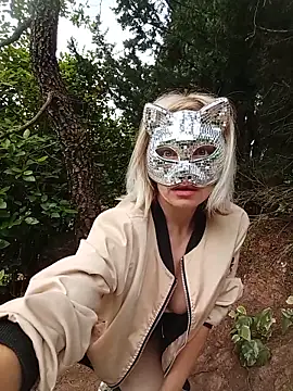 HotWife VR online show from May 2026 07:50:02 AM