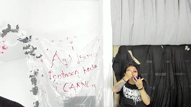 JulianaCarter online show from October 2025 08:21:01 PM