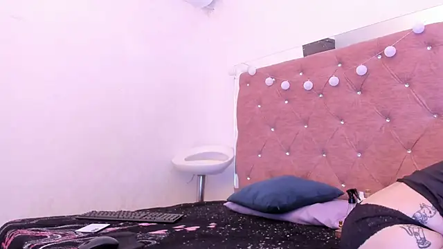 JulianaCarter online show from May 2026 06:49:02 PM