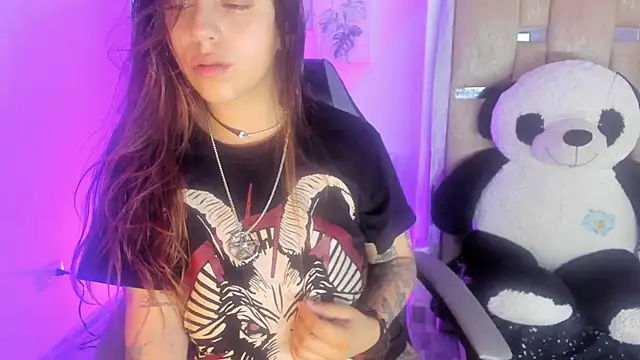 JulianaCarter online show from September 2025 07:45:01 PM