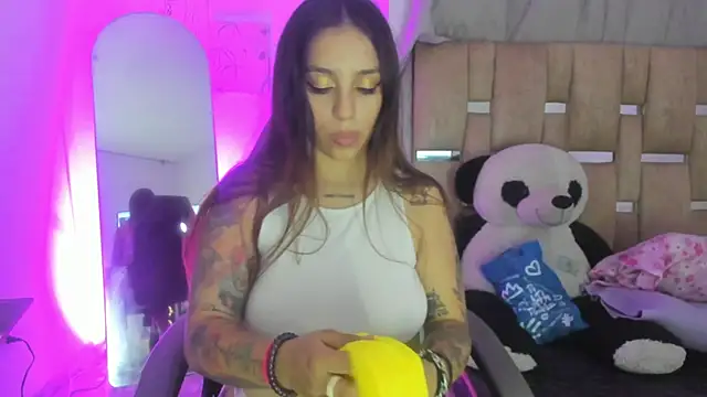 JulianaCarter online show from October 2025 07:37:02 PM