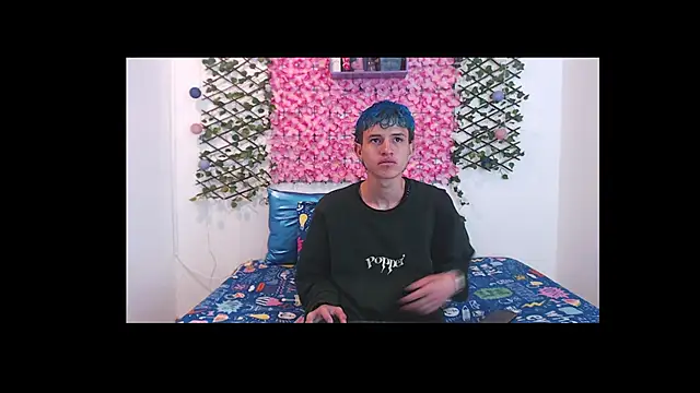 Snapshot of iam_lukas__ chatting on September 2025 04:38:01 AM iam lukas online show from September 2025 04:38:01 AM