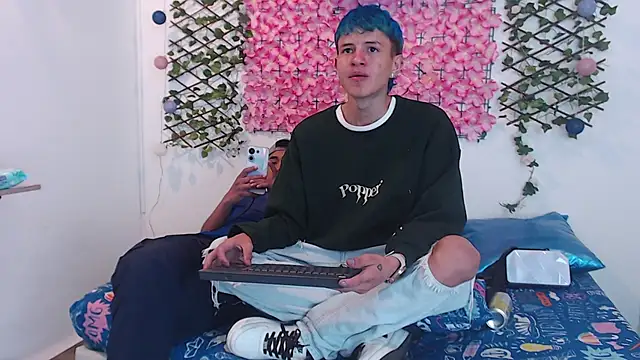 Snapshot of iam_lukas__ chatting on September 2025 04:45:01 AM iam lukas online show from September 2025 04:45:01 AM