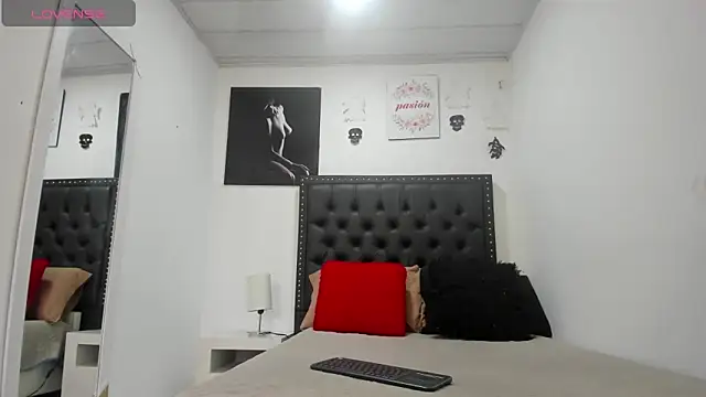 ScarlettVell online show from October 2025 07:33:02 PM