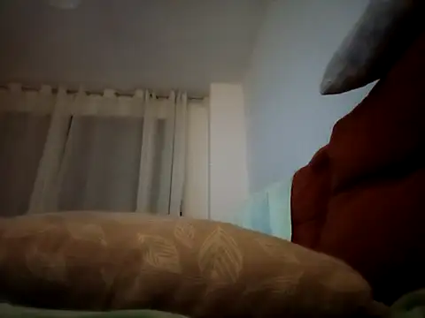 Feistysausage online show from September 2025 08:19:01 PM