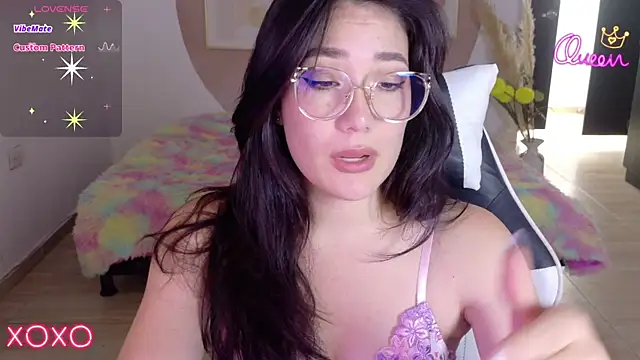 Eliih 01 online show from July 2026 06:54:02 PM