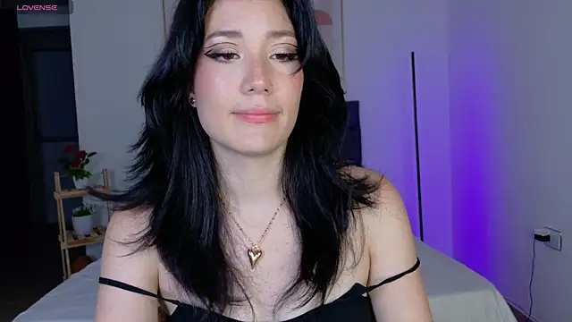 Eliih 01 online show from October 2025 11:50:01 PM