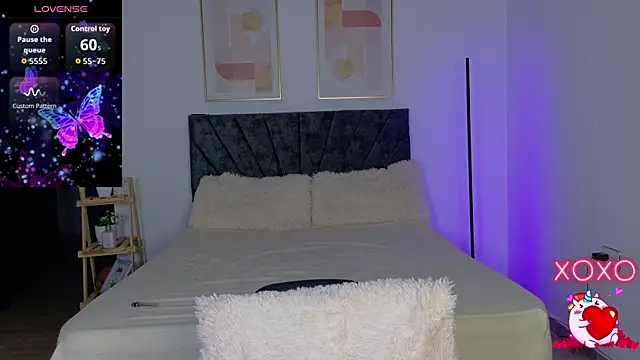 Eliih 01 online show from October 2025 03:52:02 AM
