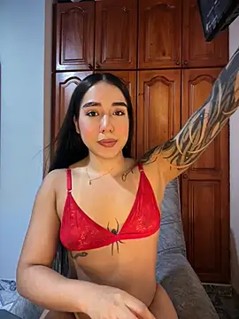 KaditaNavarro online show from April 2026 11:28:02 PM