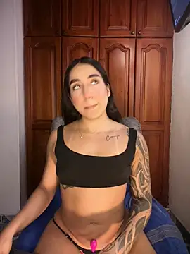 KaditaNavarro online show from April 2026 01:33:01 AM