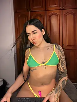 KaditaNavarro online show from July 2026 11:05:01 PM