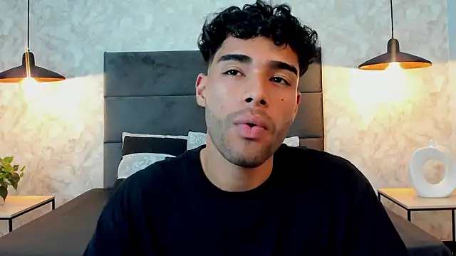 RaphaelDufort online show from October 2025 12:00:01 AM