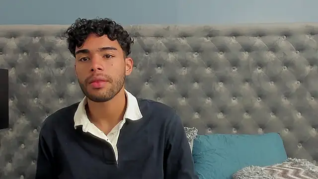 RaphaelDufort online show from October 2025 05:37:01 PM