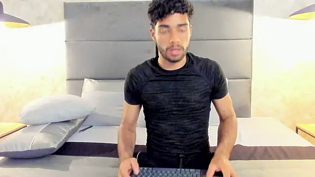 RaphaelDufort online show from September 2025 11:44:01 PM