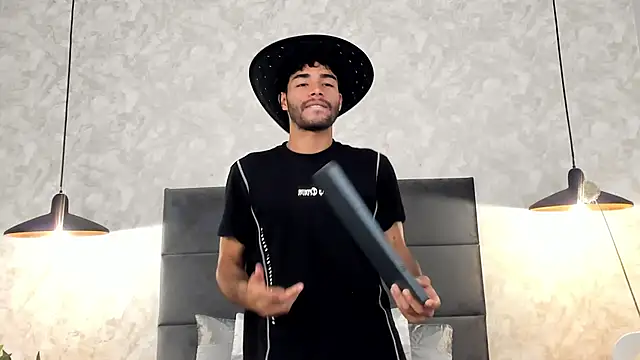 RaphaelDufort online show from November 2025 11:27:01 PM