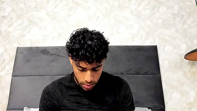 RaphaelDufort online show from October 2025 09:01:02 PM