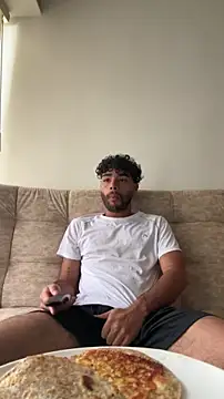 RaphaelDufort online show from December 2025 06:32:01 PM