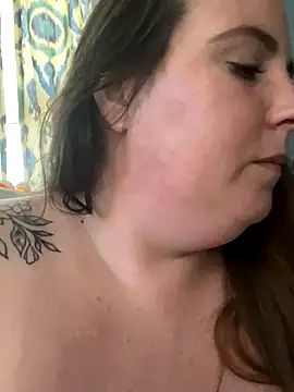 Domimommy420 online show from October 2025 05:34:02 PM